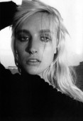 Elle RU_0001.jpg