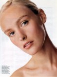 Votre Beaute-A Weinberger_0001.jpg